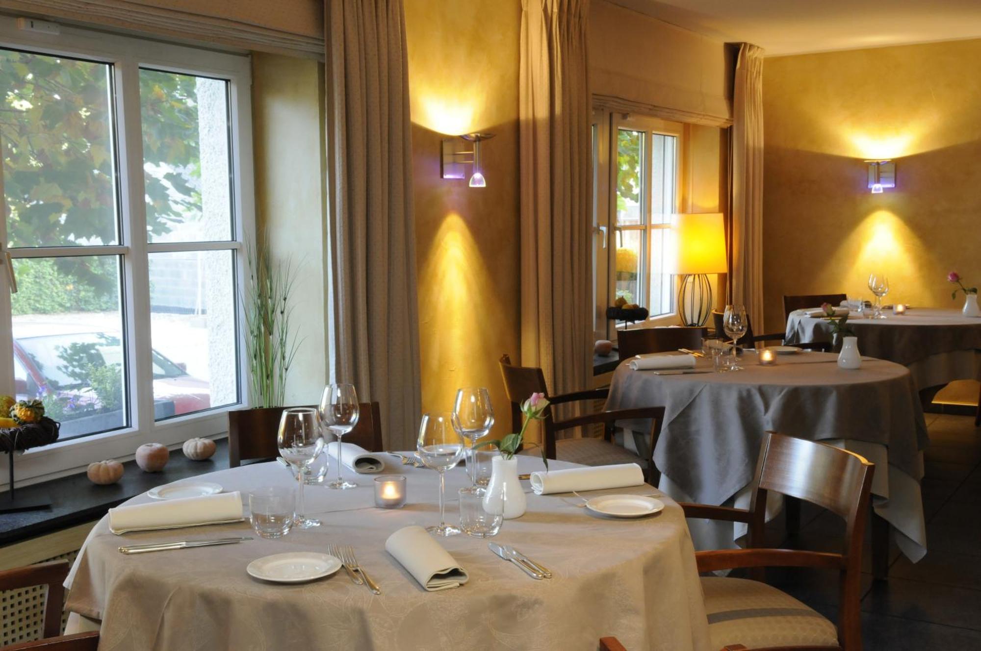Manoir Kasselslay Hotel แคลโว ภายนอก รูปภาพ
