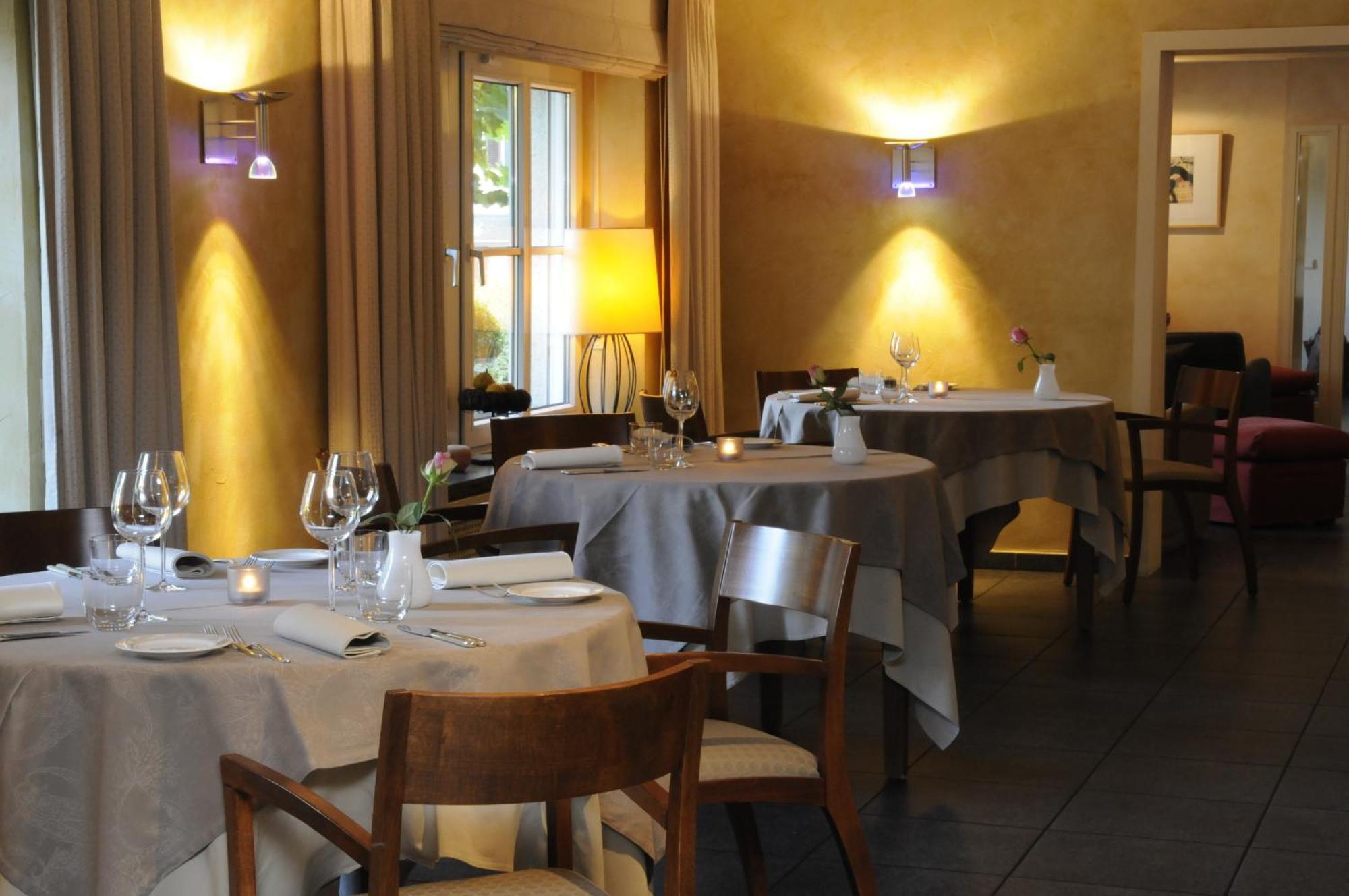 Manoir Kasselslay Hotel แคลโว ภายนอก รูปภาพ