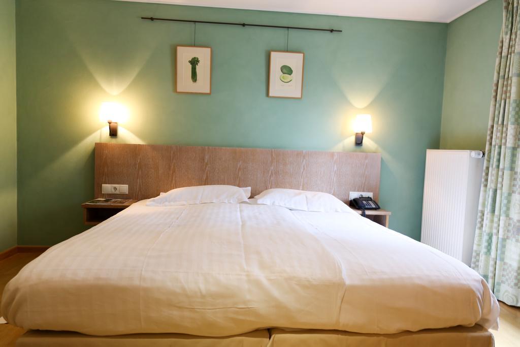 Manoir Kasselslay Hotel แคลโว ภายนอก รูปภาพ